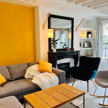 Апартаменты Centre Montorgueuil - Sunny And Stylish Flat