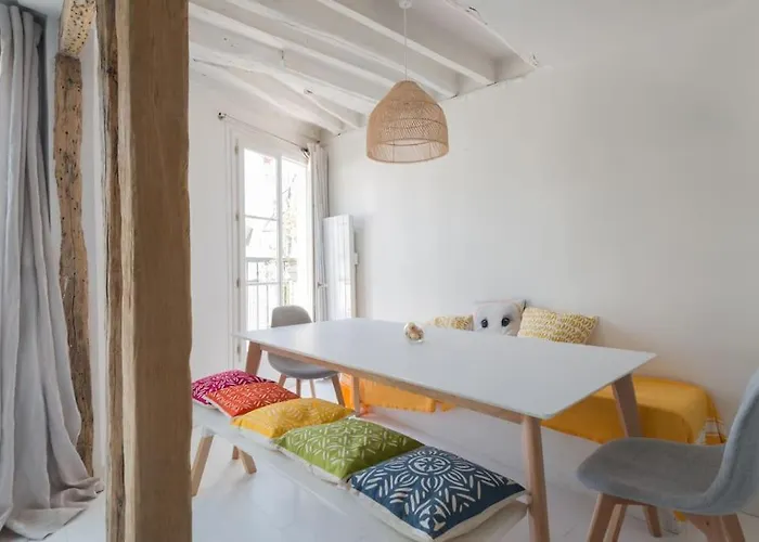 아파트 Centre Montorgueuil - Sunny And Stylish Flat 파리